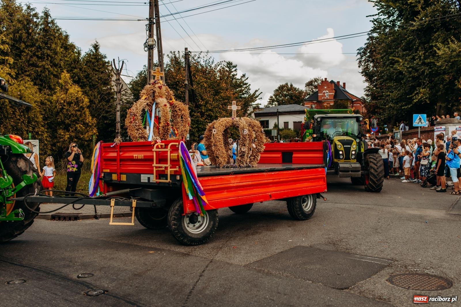 Zdjęcie w galerii na portalu naszraciborz.pl: Po trzech latach dożynki wróciły do Raciborza. Markowice gospodarzem [FOTO i WIDEO] wiadomości z regionu