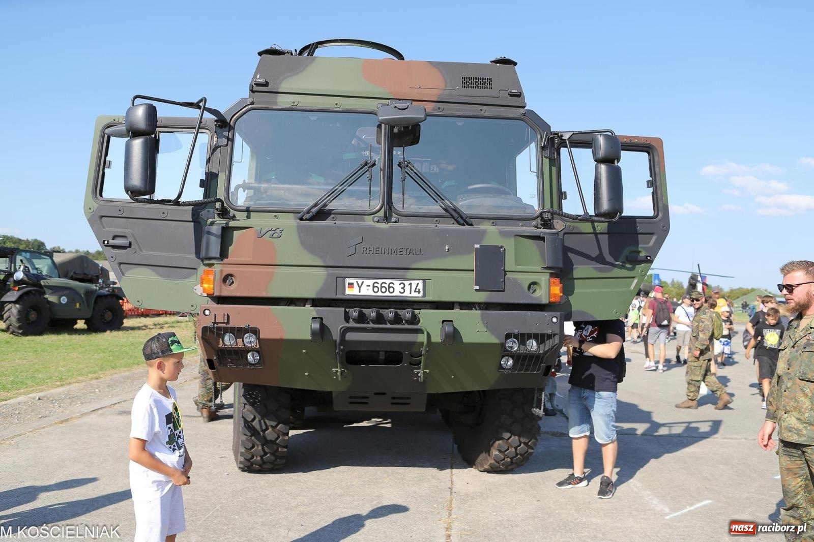 Zdjęcie w galerii na portalu naszraciborz.pl: Tysiące ludzi na Dniach NATO w Ostrawie. Polska specjalnym partnerem wydarzenia [FOTO] wiadomości z regionu