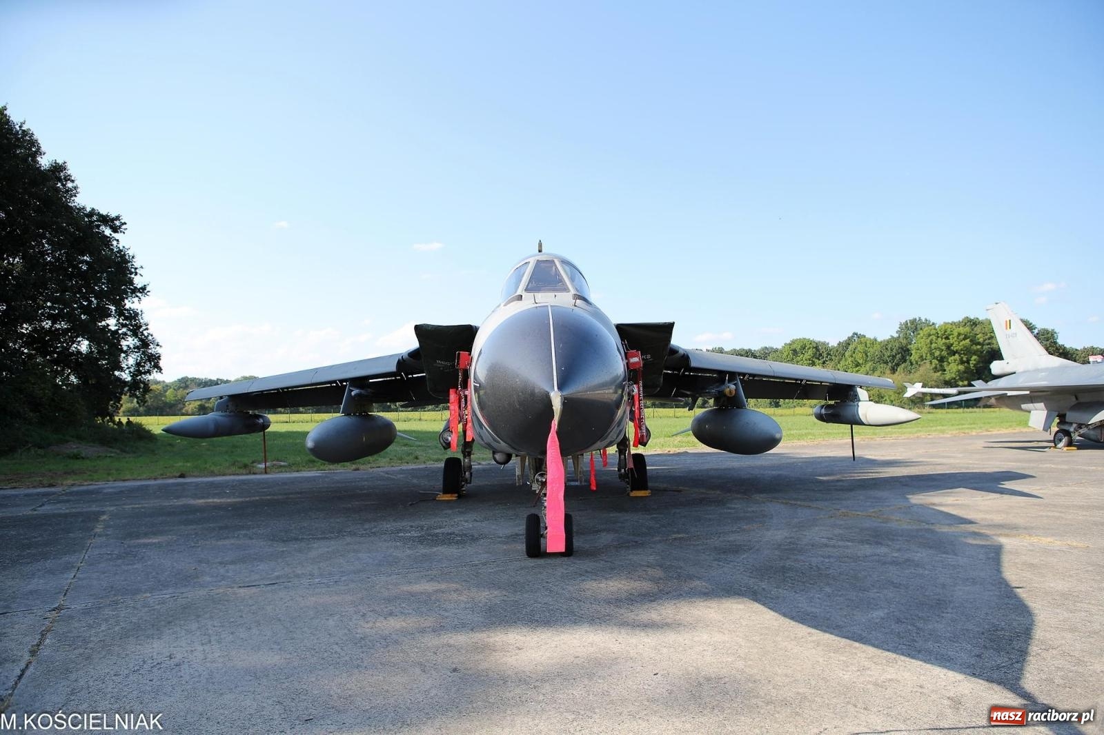 Zdjęcie w galerii na portalu naszraciborz.pl: Tysiące ludzi na Dniach NATO w Ostrawie. Polska specjalnym partnerem wydarzenia [FOTO] wiadomości z regionu