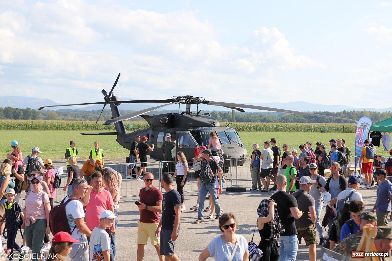 Zdjęcie w galerii na portalu naszraciborz.pl: Tysiące ludzi na Dniach NATO w Ostrawie. Polska specjalnym partnerem wydarzenia [FOTO] wiadomości z regionu