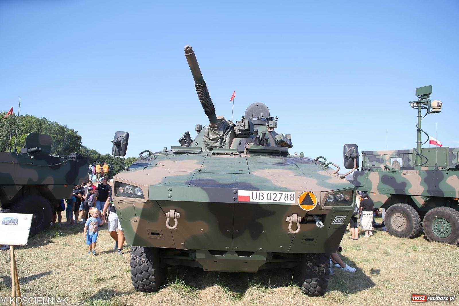 Zdjęcie w galerii na portalu naszraciborz.pl: Tysiące ludzi na Dniach NATO w Ostrawie. Polska specjalnym partnerem wydarzenia [FOTO] wiadomości z regionu