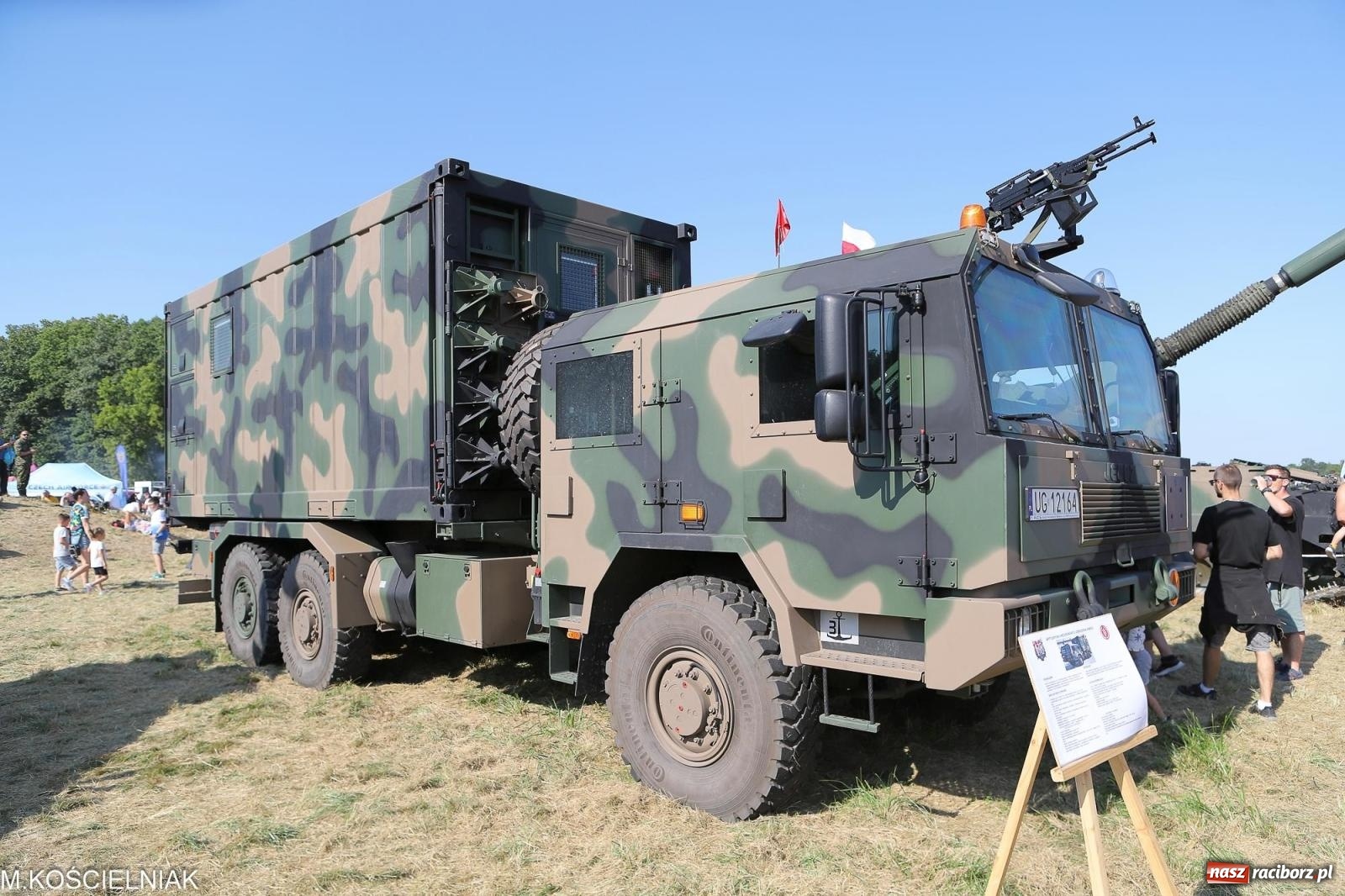 Zdjęcie w galerii na portalu naszraciborz.pl: Tysiące ludzi na Dniach NATO w Ostrawie. Polska specjalnym partnerem wydarzenia [FOTO] wiadomości z regionu