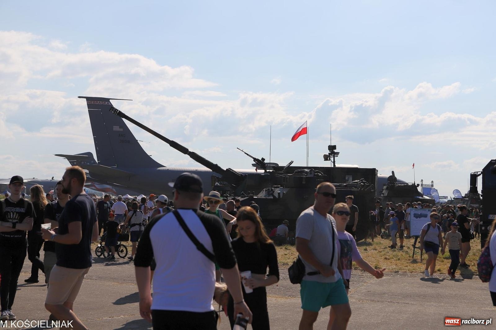 Zdjęcie w galerii na portalu naszraciborz.pl: Tysiące ludzi na Dniach NATO w Ostrawie. Polska specjalnym partnerem wydarzenia [FOTO] wiadomości z regionu