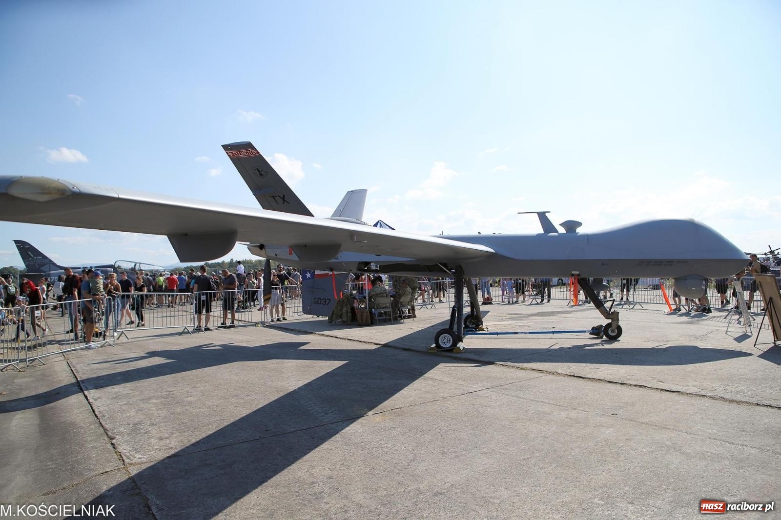 Zdjęcie w galerii na portalu naszraciborz.pl: Tysiące ludzi na Dniach NATO w Ostrawie. Polska specjalnym partnerem wydarzenia [FOTO] wiadomości z regionu