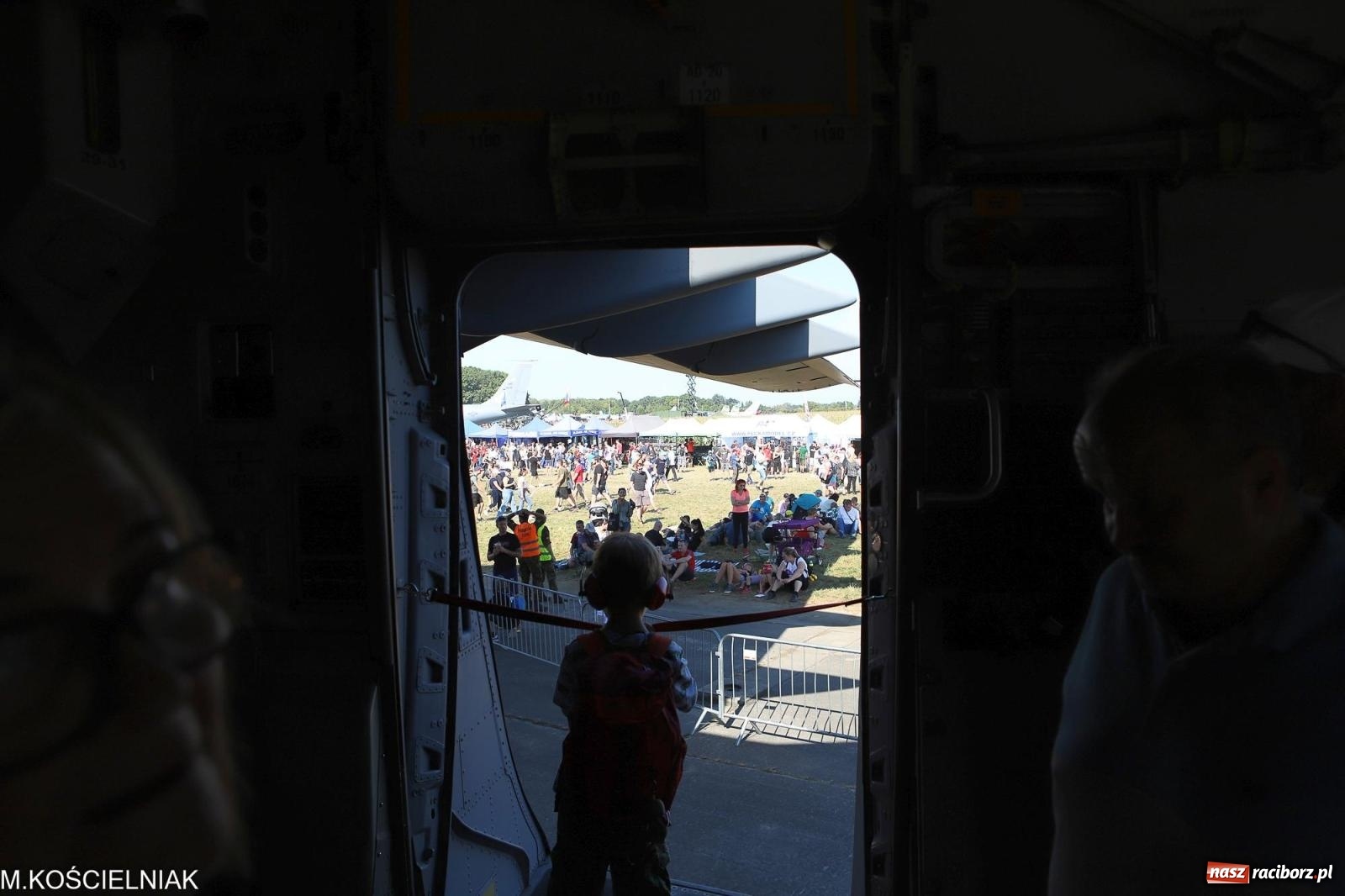 Zdjęcie w galerii na portalu naszraciborz.pl: Tysiące ludzi na Dniach NATO w Ostrawie. Polska specjalnym partnerem wydarzenia [FOTO] wiadomości z regionu