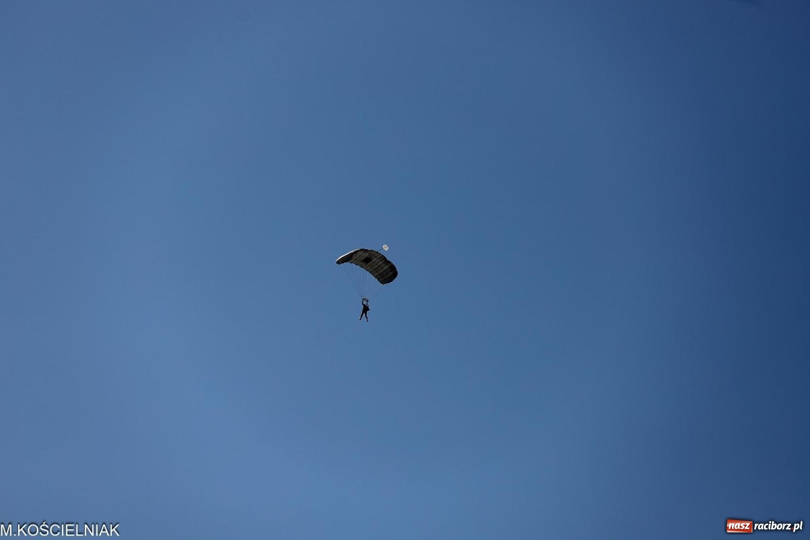 Zdjęcie w galerii na portalu naszraciborz.pl: Tysiące ludzi na Dniach NATO w Ostrawie. Polska specjalnym partnerem wydarzenia [FOTO] wiadomości z regionu