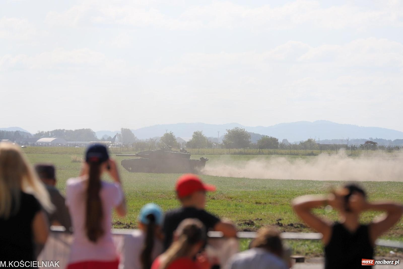 Zdjęcie w galerii na portalu naszraciborz.pl: Tysiące ludzi na Dniach NATO w Ostrawie. Polska specjalnym partnerem wydarzenia [FOTO] wiadomości z regionu