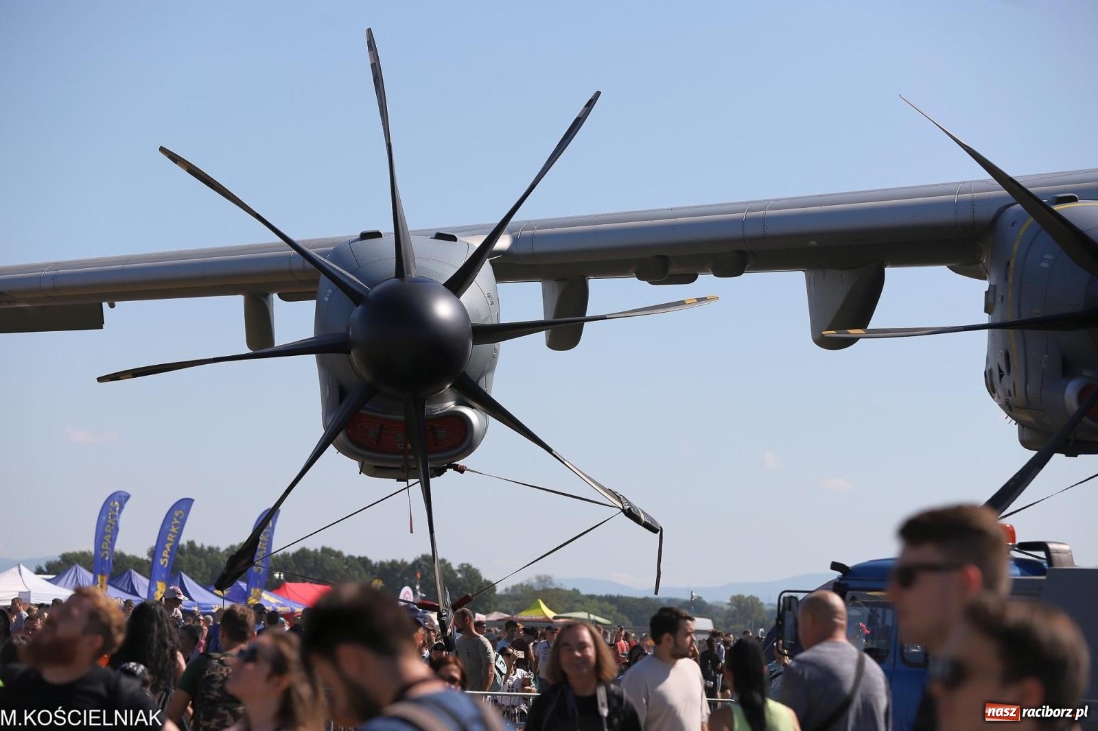 Zdjęcie w galerii na portalu naszraciborz.pl: Tysiące ludzi na Dniach NATO w Ostrawie. Polska specjalnym partnerem wydarzenia [FOTO] wiadomości z regionu