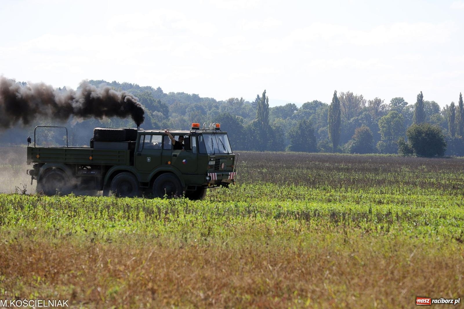 Zdjęcie w galerii na portalu naszraciborz.pl: Tysiące ludzi na Dniach NATO w Ostrawie. Polska specjalnym partnerem wydarzenia [FOTO] wiadomości z regionu