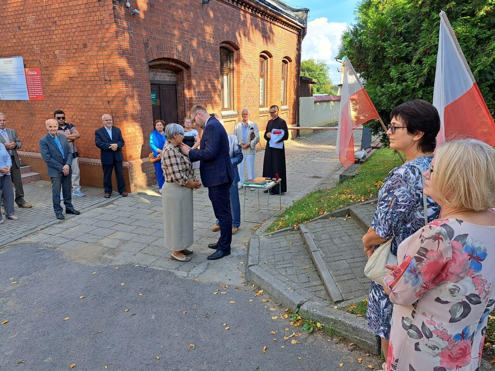 Zdjęcie w galerii na portalu naszraciborz.pl: Pamięć o Sybirakach nie ginie. Wspomnienie 17 września na Jeruzalem wiadomości z regionu