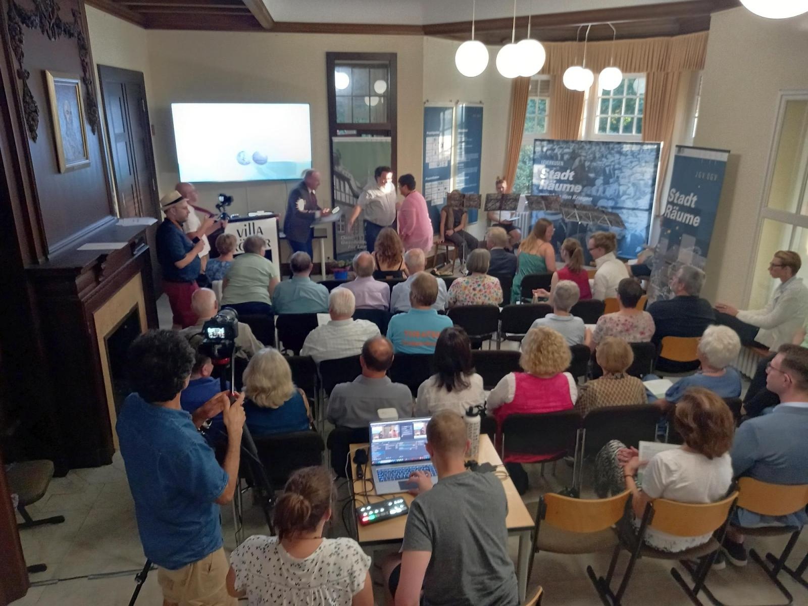 Zdjęcie w galerii na portalu naszraciborz.pl: Przyjaciele z Europy podsumowali wieloletni projekt historyczny wiadomości z regionu