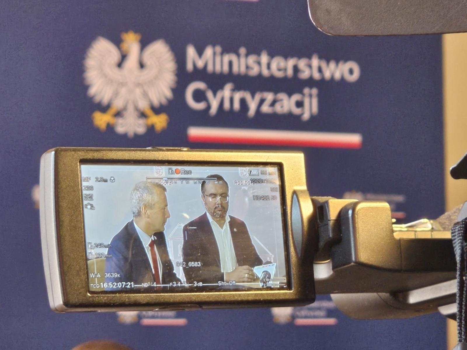 Zdjęcie w galerii na portalu naszraciborz.pl: Racibórz jako pierwsze śląskie miasto dołącza do mObywatela wiadomości z regionu