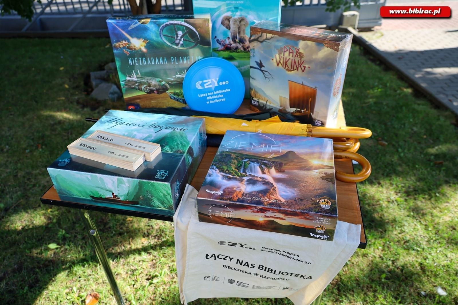 Zdjęcie w galerii na portalu naszraciborz.pl: Kraina Cienia – premiera bibliotecznej gry mobilnej wiadomości z regionu