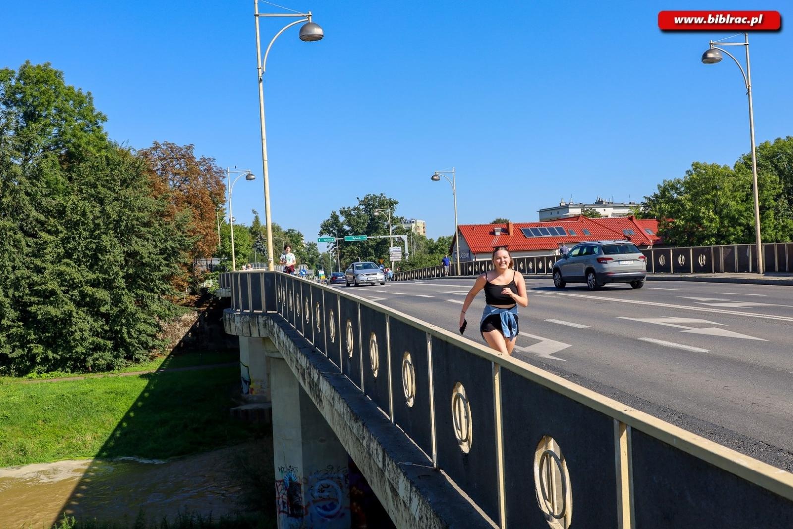 Zdjęcie w galerii na portalu naszraciborz.pl: Kraina Cienia – premiera bibliotecznej gry mobilnej wiadomości z regionu