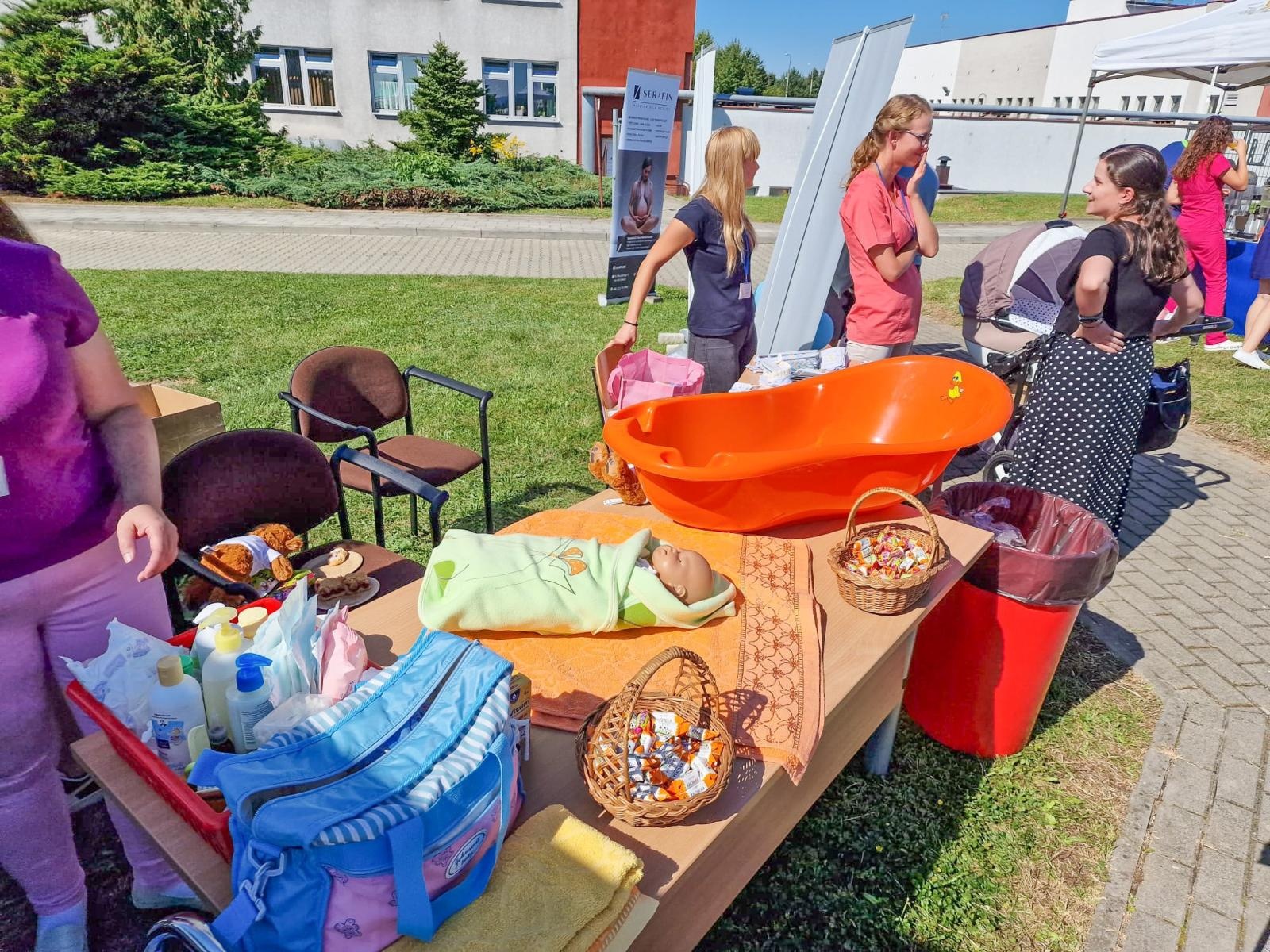 Zdjęcie w galerii na portalu naszraciborz.pl: Dzień otwarty raciborskiej porodówki [RELACJA WIDEO] wiadomości z regionu