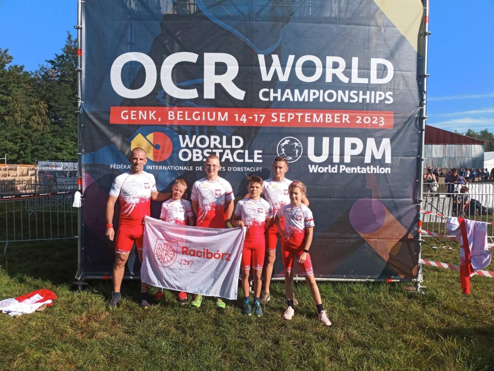 Zdjęcie w galerii na portalu naszraciborz.pl: Raciborki wróciły z Belgii. Mielnik w ćwierćfinale wiadomości z regionu