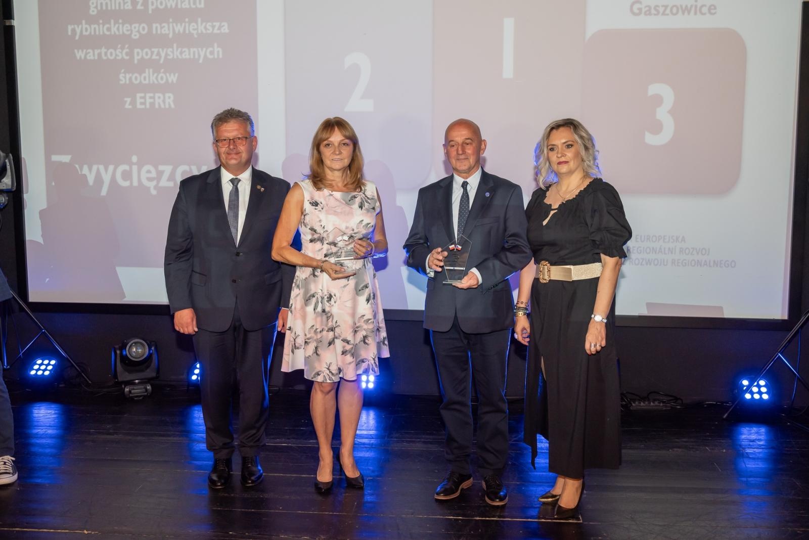 Zdjęcie w galerii na portalu naszraciborz.pl: Gala Funduszu Mikroprojektów Euroregionu Silesia w Boguminie wiadomości z regionu