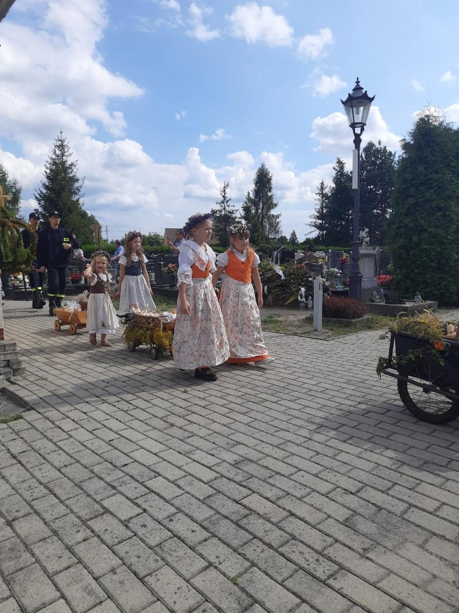Zdjęcie w galerii na portalu naszraciborz.pl: Parafialne rolno-leśne dożynki w Nędzy [FOTO] wiadomości z regionu