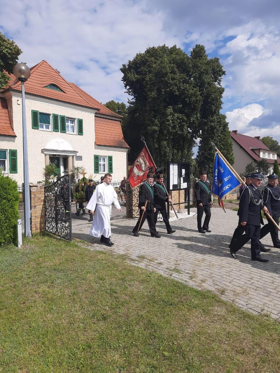 Zdjęcie w galerii na portalu naszraciborz.pl: Parafialne rolno-leśne dożynki w Nędzy [FOTO] wiadomości z regionu