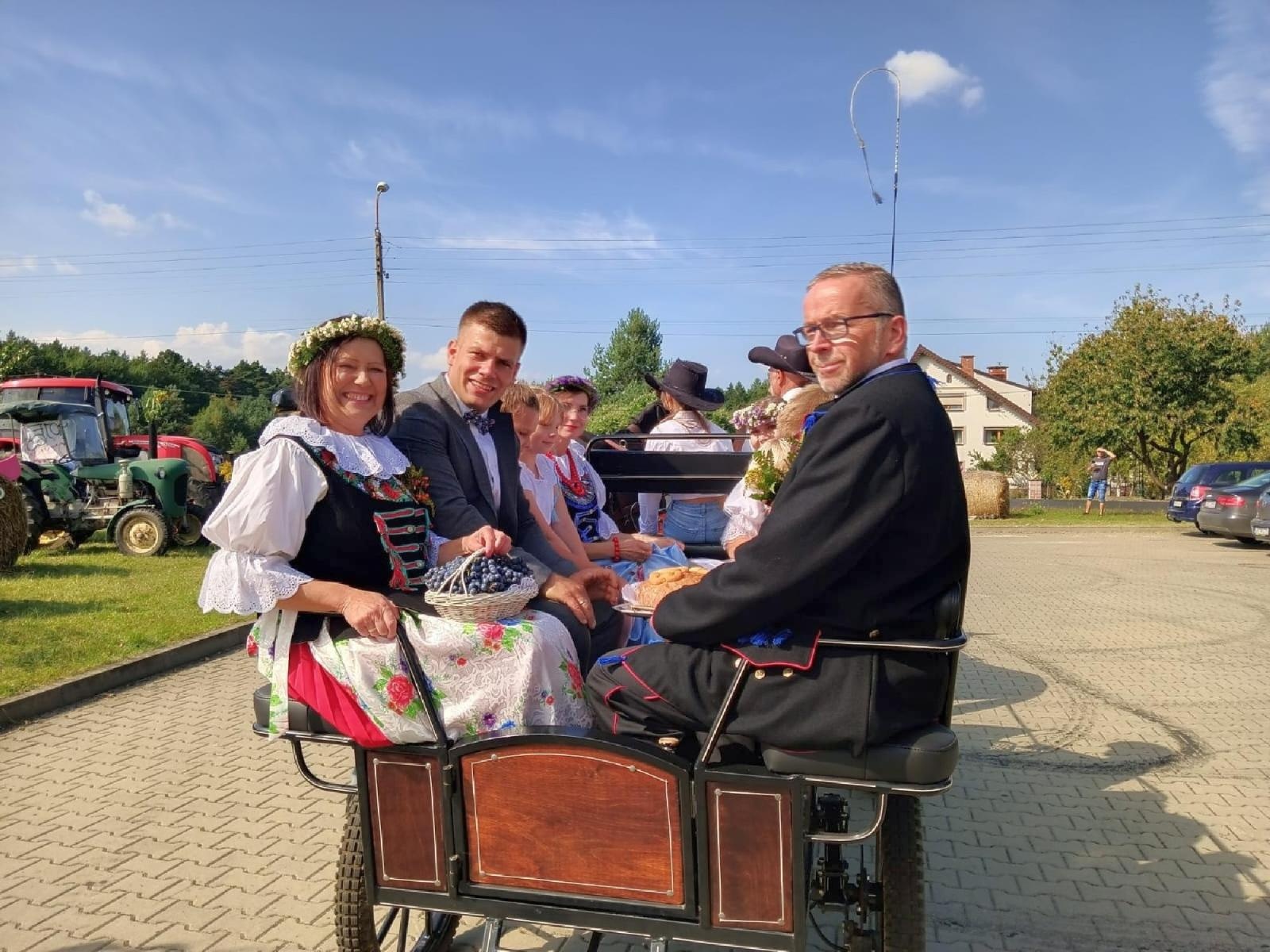 Zdjęcie w galerii na portalu naszraciborz.pl: Parafialne rolno-leśne dożynki w Nędzy [FOTO] wiadomości z regionu