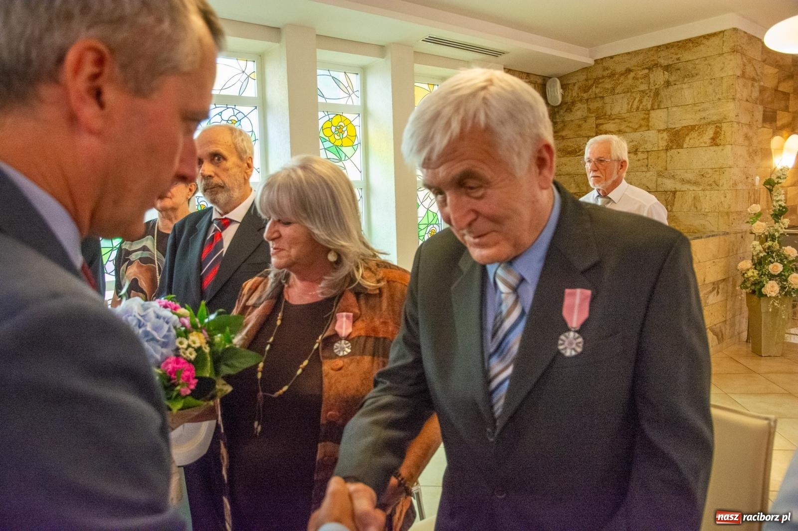Zdjęcie w galerii na portalu naszraciborz.pl: Złote gody w Raciborzu. Świętuje siedem par [FOTO i WIDEO] wiadomości z regionu