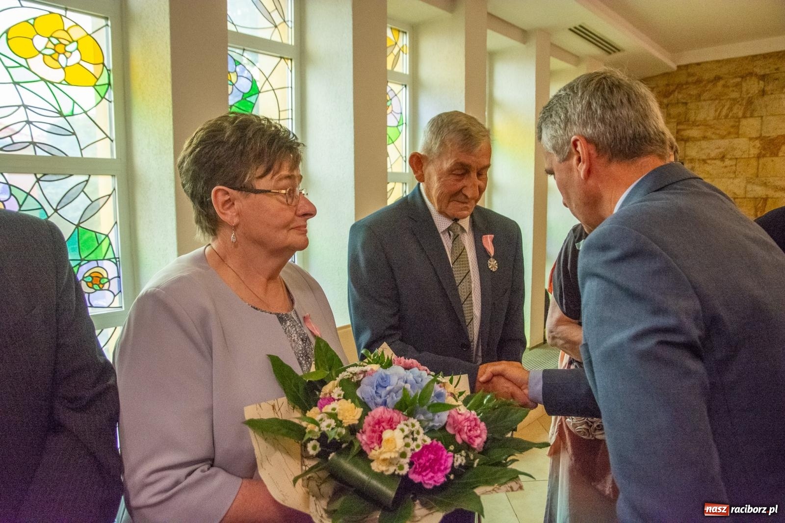 Zdjęcie w galerii na portalu naszraciborz.pl: Złote gody w Raciborzu. Świętuje siedem par [FOTO i WIDEO] wiadomości z regionu