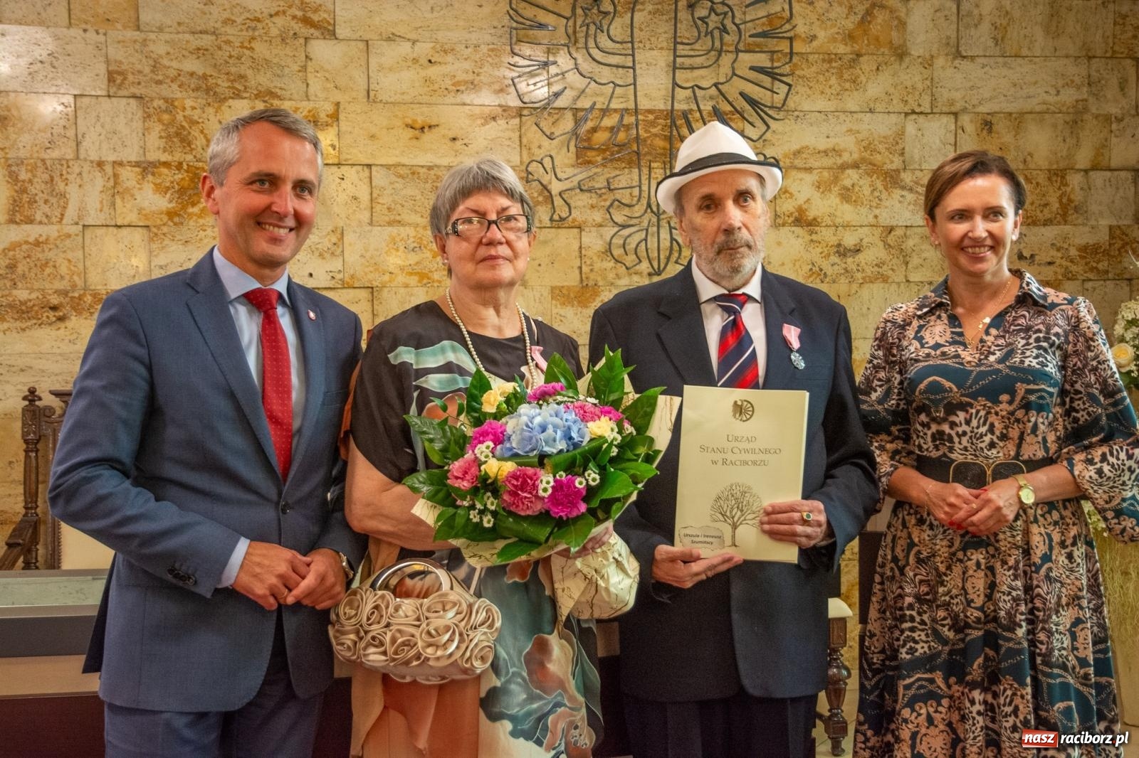 Zdjęcie w galerii na portalu naszraciborz.pl: Złote gody w Raciborzu. Świętuje siedem par [FOTO i WIDEO] wiadomości z regionu