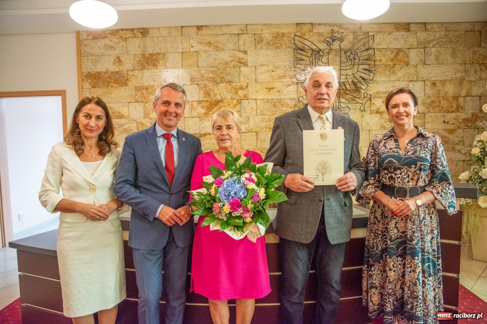 Zdjęcie w galerii na portalu naszraciborz.pl: Złote gody w Raciborzu. Świętuje siedem par [FOTO i WIDEO] wiadomości z regionu