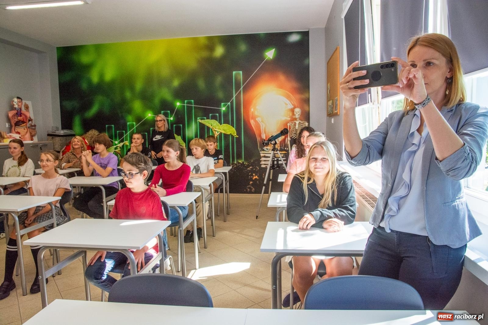 Zdjęcie w galerii na portalu naszraciborz.pl: Szkoła na Ocicach ma zieloną pracownię [FOTO i WIDEO] wiadomości z regionu