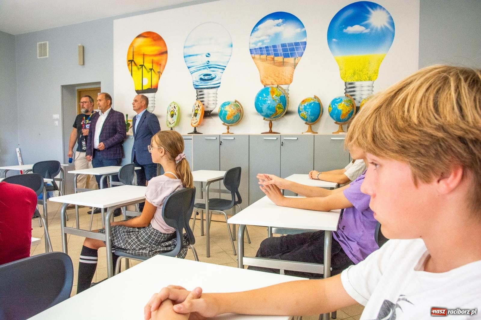 Zdjęcie w galerii na portalu naszraciborz.pl: Szkoła na Ocicach ma zieloną pracownię [FOTO i WIDEO] wiadomości z regionu