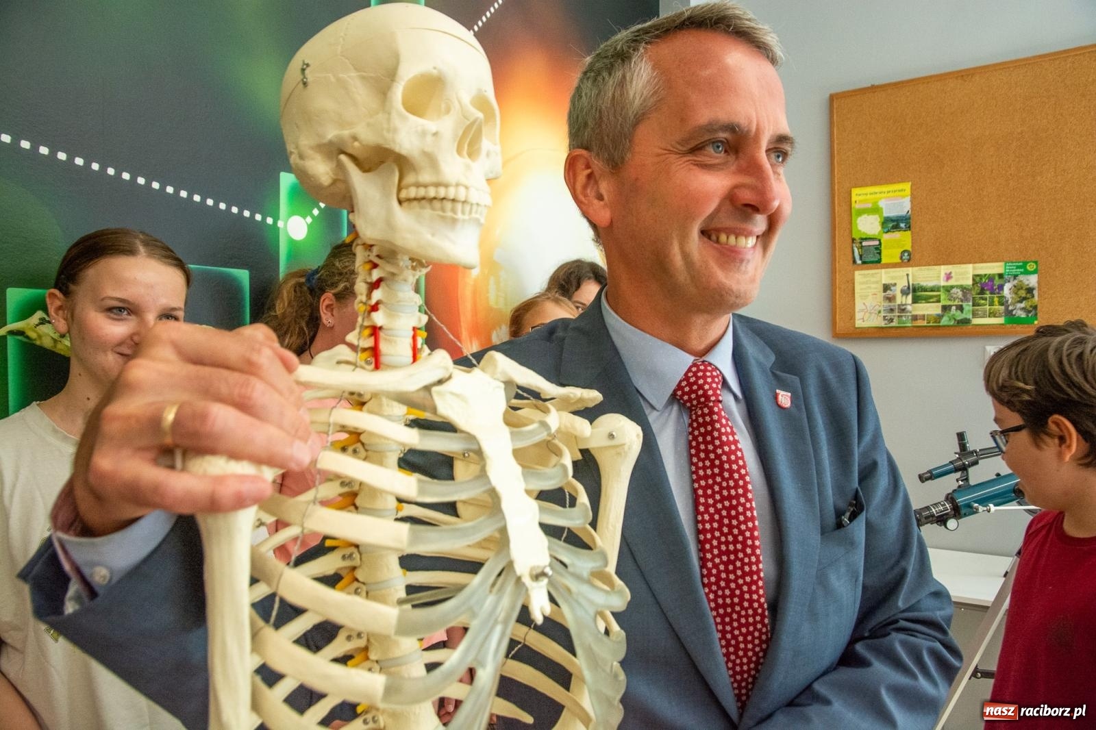 Zdjęcie w galerii na portalu naszraciborz.pl: Szkoła na Ocicach ma zieloną pracownię [FOTO i WIDEO] wiadomości z regionu