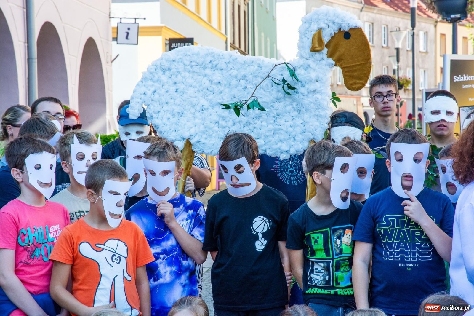 Zdjęcie w galerii na portalu naszraciborz.pl: Ruszył III Ogólnopolski Festiwal Teatralny OFF-ka [FOTO i WIDEO] wiadomości z regionu