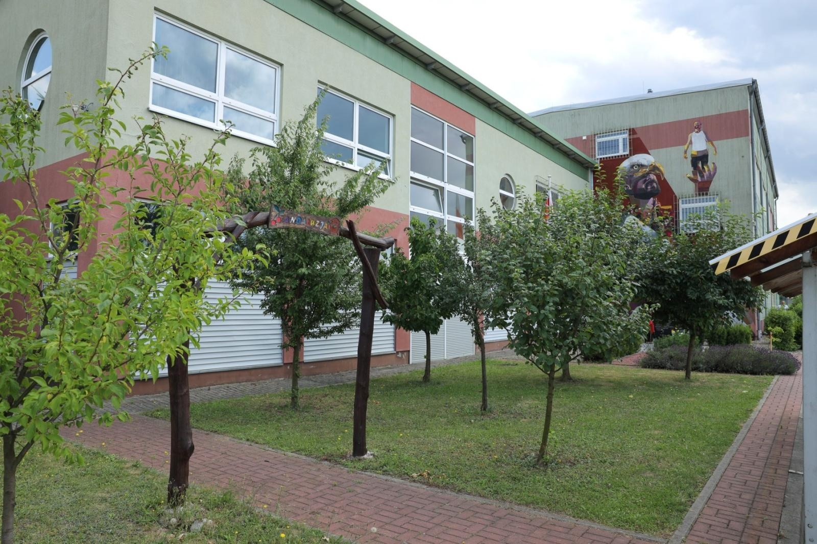 Zdjęcie w galerii na portalu naszraciborz.pl: Ogród przy miejscu pracy - laureaci konkursu Zielono Mi wiadomości z regionu