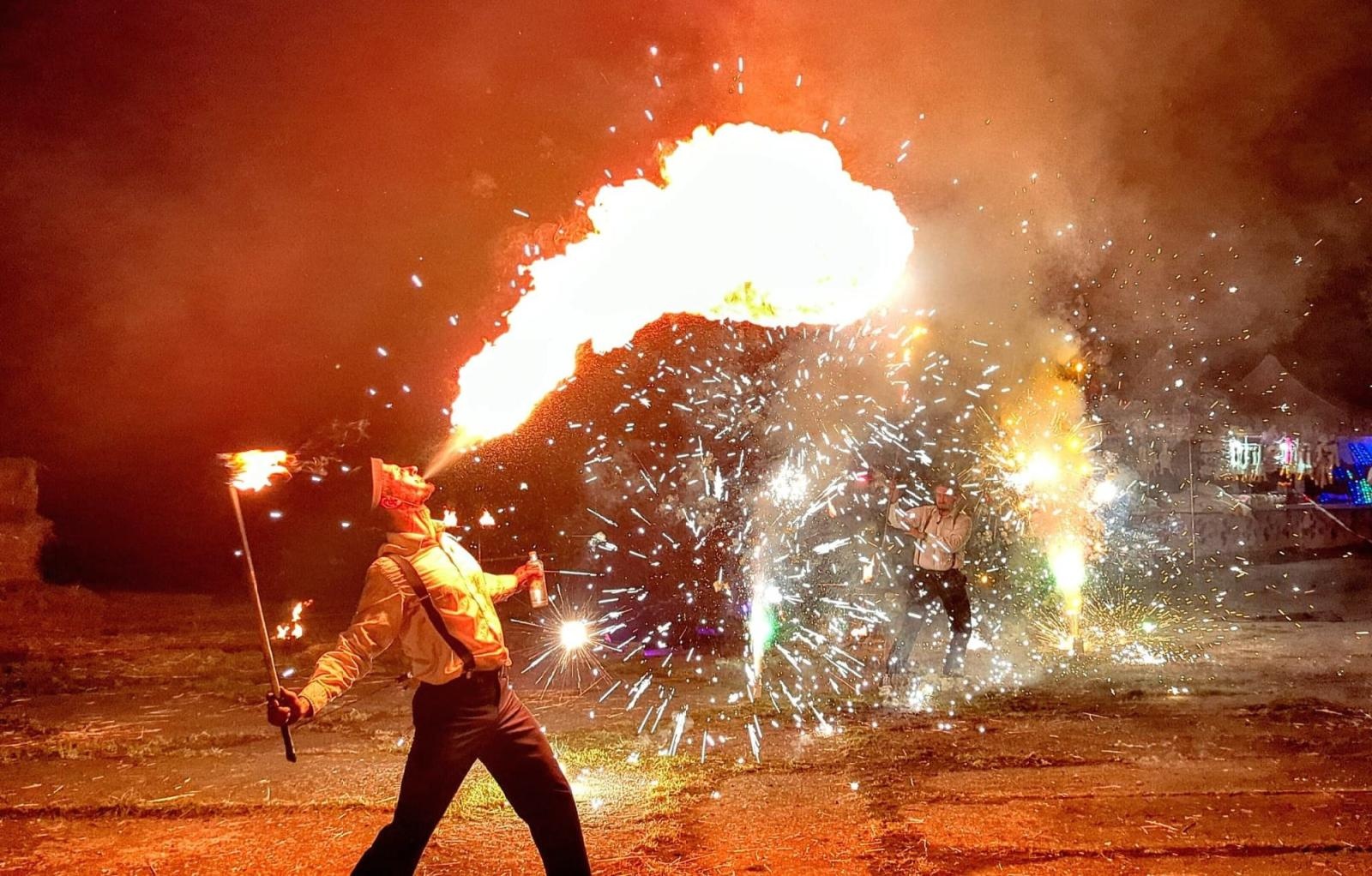 Zdjęcie w galerii na portalu naszraciborz.pl: Niedziela w Łubowicach pełna wrażeń – migawki z dożynek parafialnych wiadomości z regionu