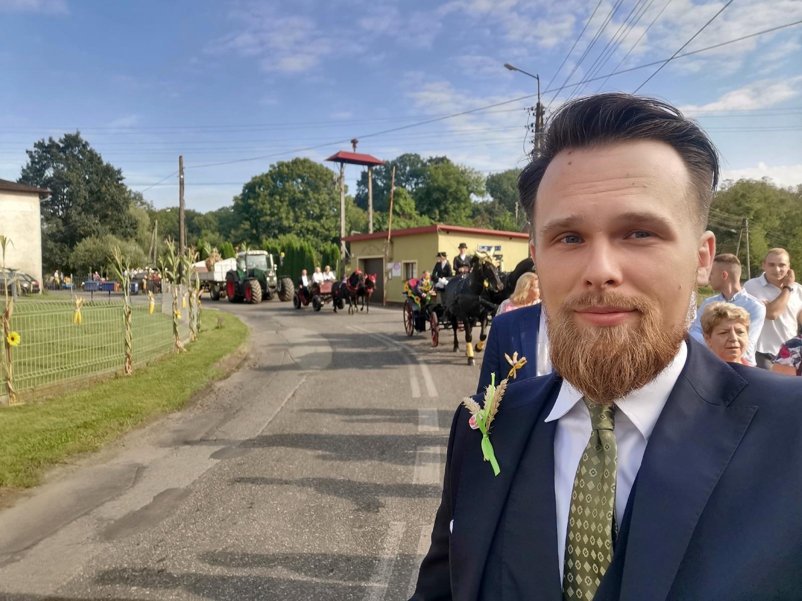 Zdjęcie w galerii na portalu naszraciborz.pl: Niedziela w Łubowicach pełna wrażeń – migawki z dożynek parafialnych wiadomości z regionu