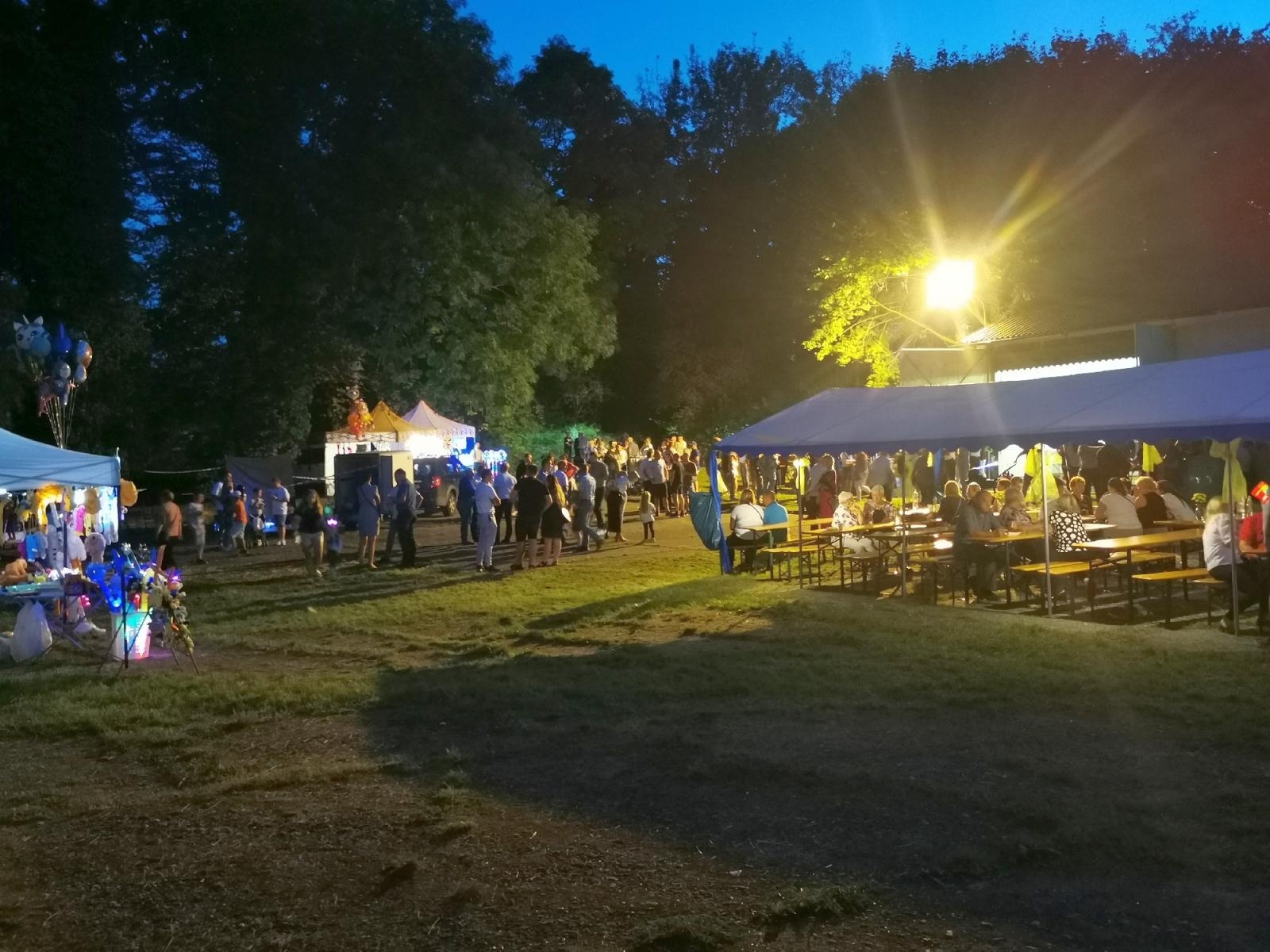 Zdjęcie w galerii na portalu naszraciborz.pl: Niedziela w Łubowicach pełna wrażeń – migawki z dożynek parafialnych wiadomości z regionu