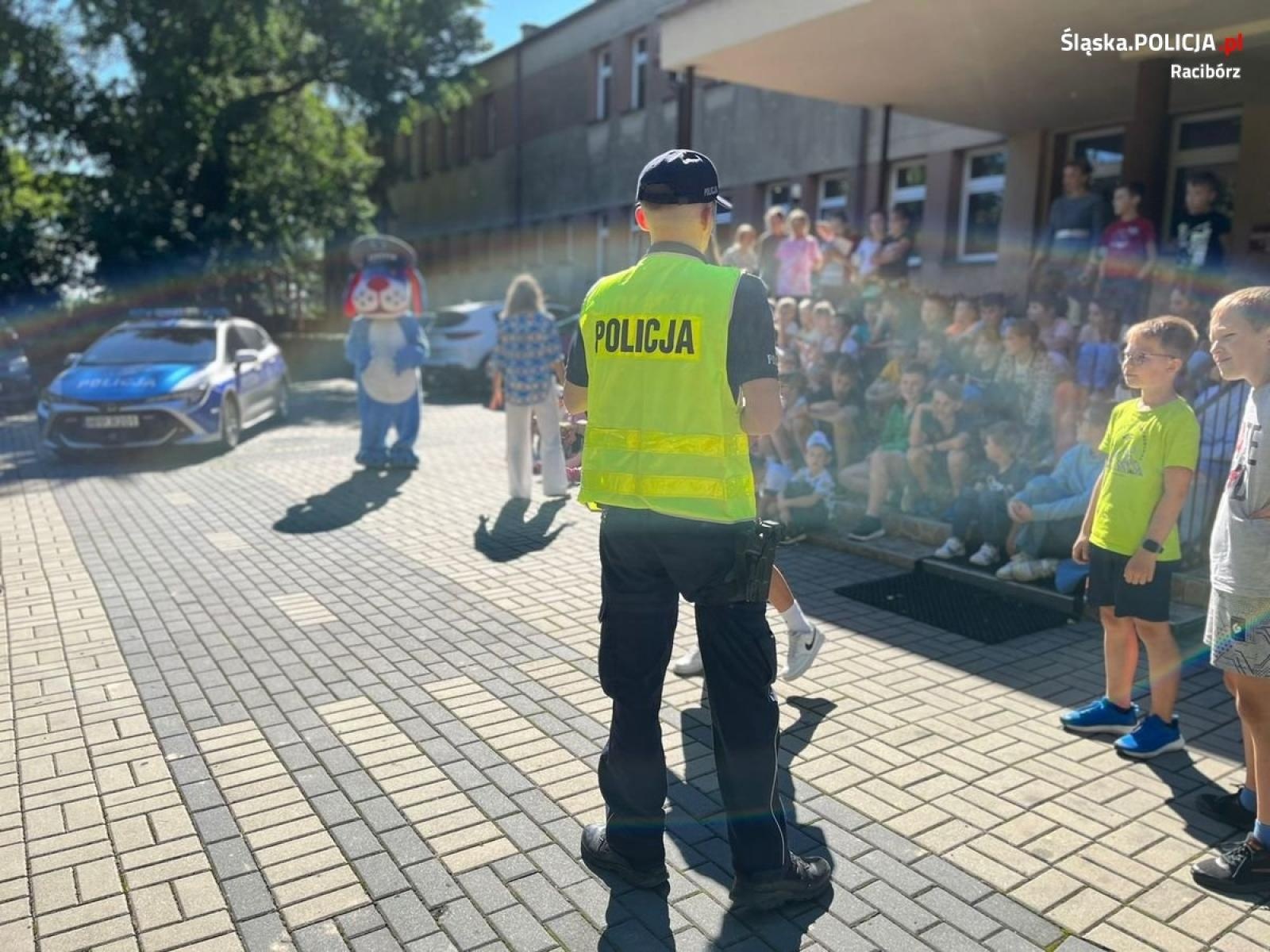 Zdjęcie w galerii na portalu naszraciborz.pl: ROADPOL SAFETY DAYS. Kierowcy mieli wybór - albo mandat, albo pierwsza pomoc wiadomości z regionu