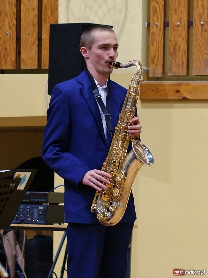 Zdjęcie w galerii na portalu naszraciborz.pl: W Nędzy muzyka nie tylko w maju wiadomości z regionu