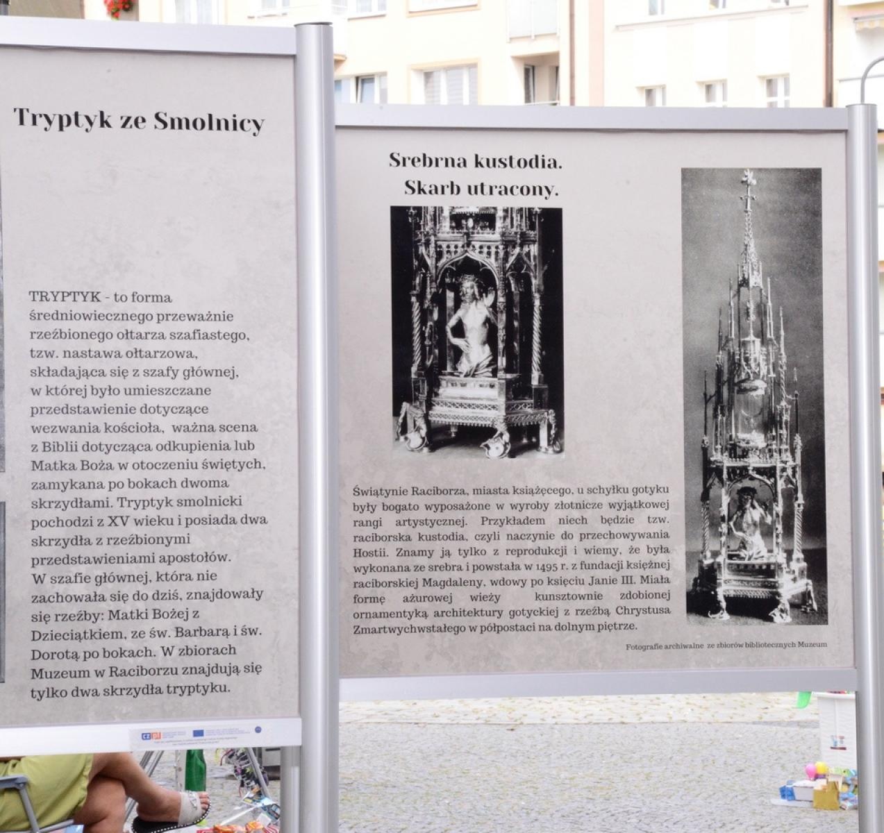 Zdjęcie w galerii na portalu naszraciborz.pl: Muzeum otwiera wystawę, wiceprezydent zdradza, co zastąpi na Rynku lodowisko wiadomości z regionu