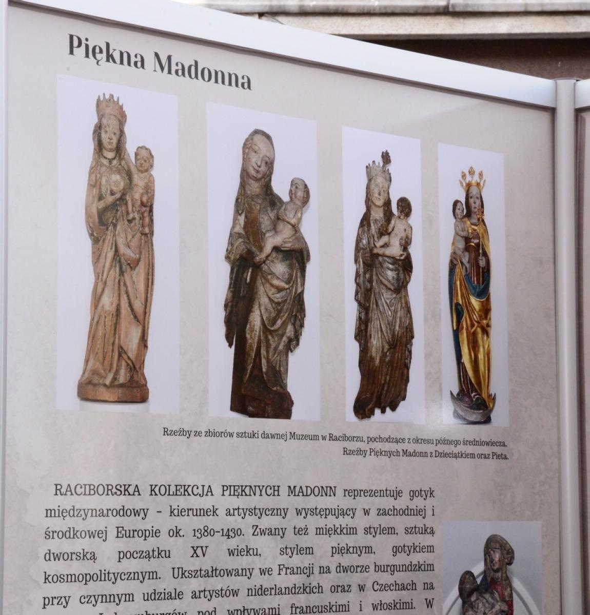 Zdjęcie w galerii na portalu naszraciborz.pl: Muzeum otwiera wystawę, wiceprezydent zdradza, co zastąpi na Rynku lodowisko wiadomości z regionu