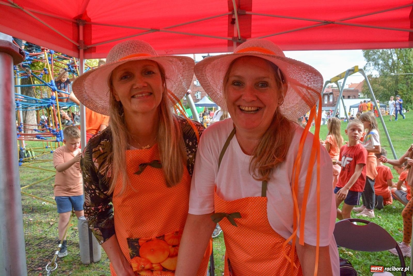 Zdjęcie w galerii na portalu naszraciborz.pl: Raciborskie Święto Dyni w Ogródku Jordanowskim [FOTO] wiadomości z regionu