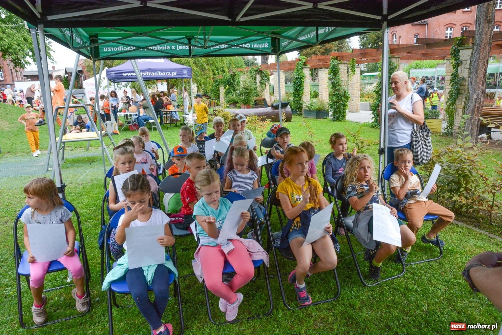 Zdjęcie w galerii na portalu naszraciborz.pl: Raciborskie Święto Dyni w Ogródku Jordanowskim [FOTO] wiadomości z regionu