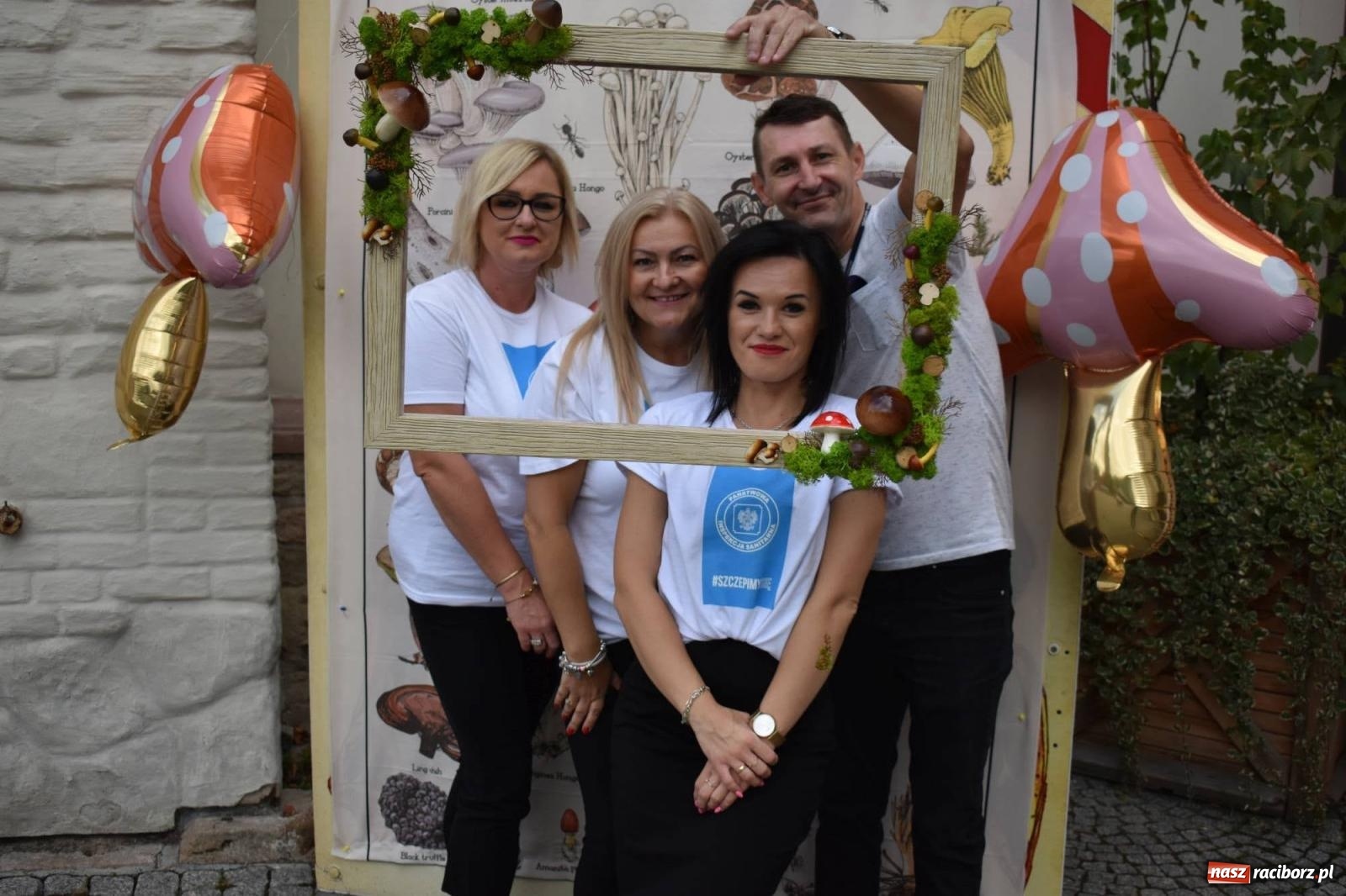 Zdjęcie w galerii na portalu naszraciborz.pl: Bezpieczne Grzybobranie. Nie bądź atrakcyjny dla kleszczy - wystawa na zamku wiadomości z regionu