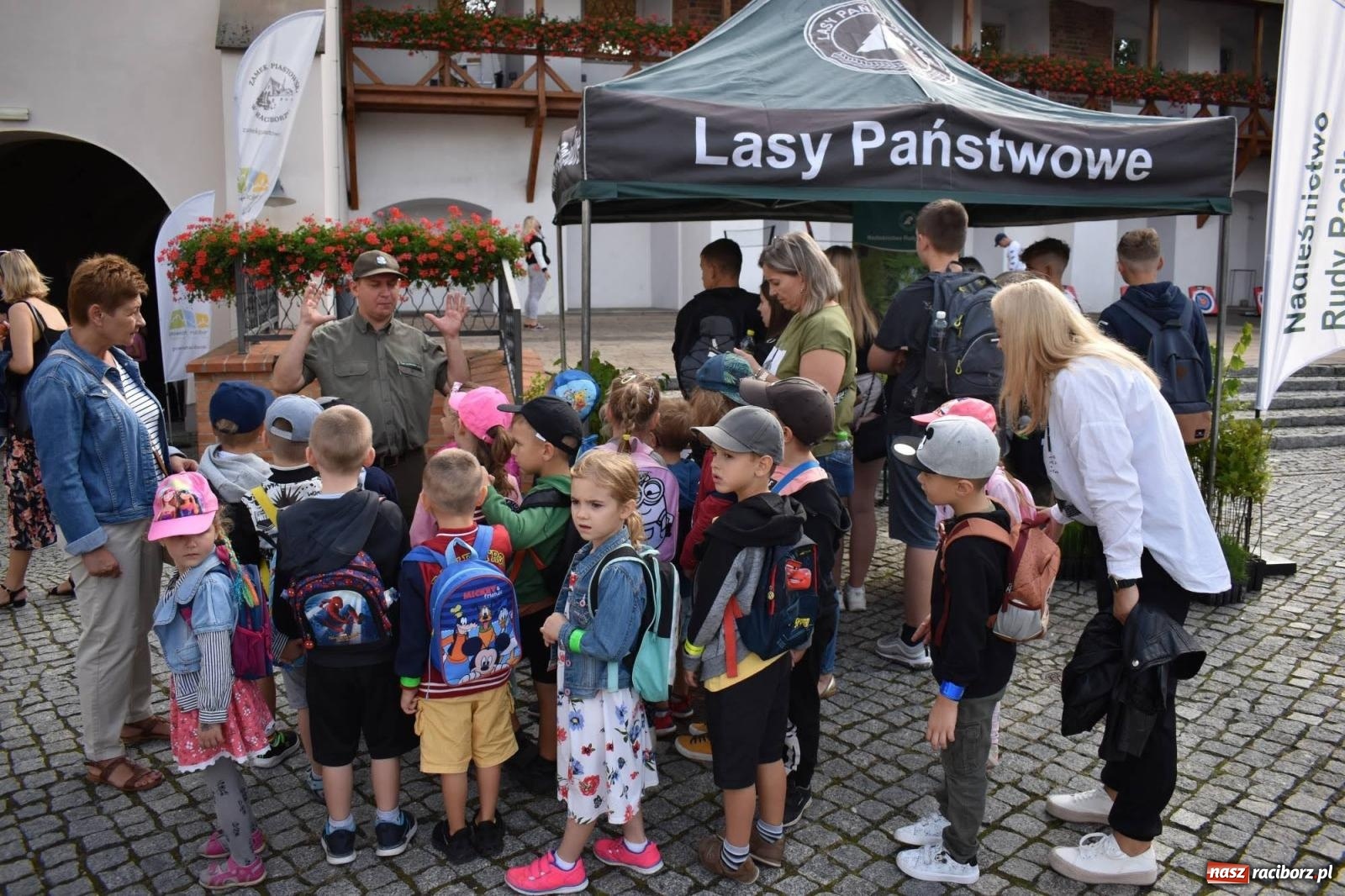Zdjęcie w galerii na portalu naszraciborz.pl: Bezpieczne Grzybobranie. Nie bądź atrakcyjny dla kleszczy - wystawa na zamku wiadomości z regionu