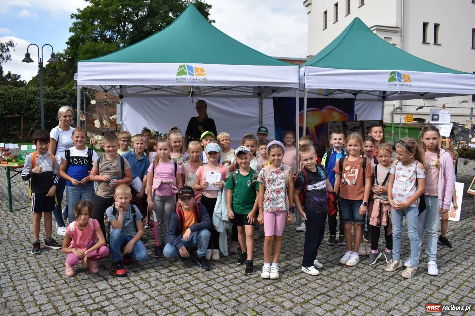 Zdjęcie w galerii na portalu naszraciborz.pl: Bezpieczne Grzybobranie. Nie bądź atrakcyjny dla kleszczy - wystawa na zamku wiadomości z regionu