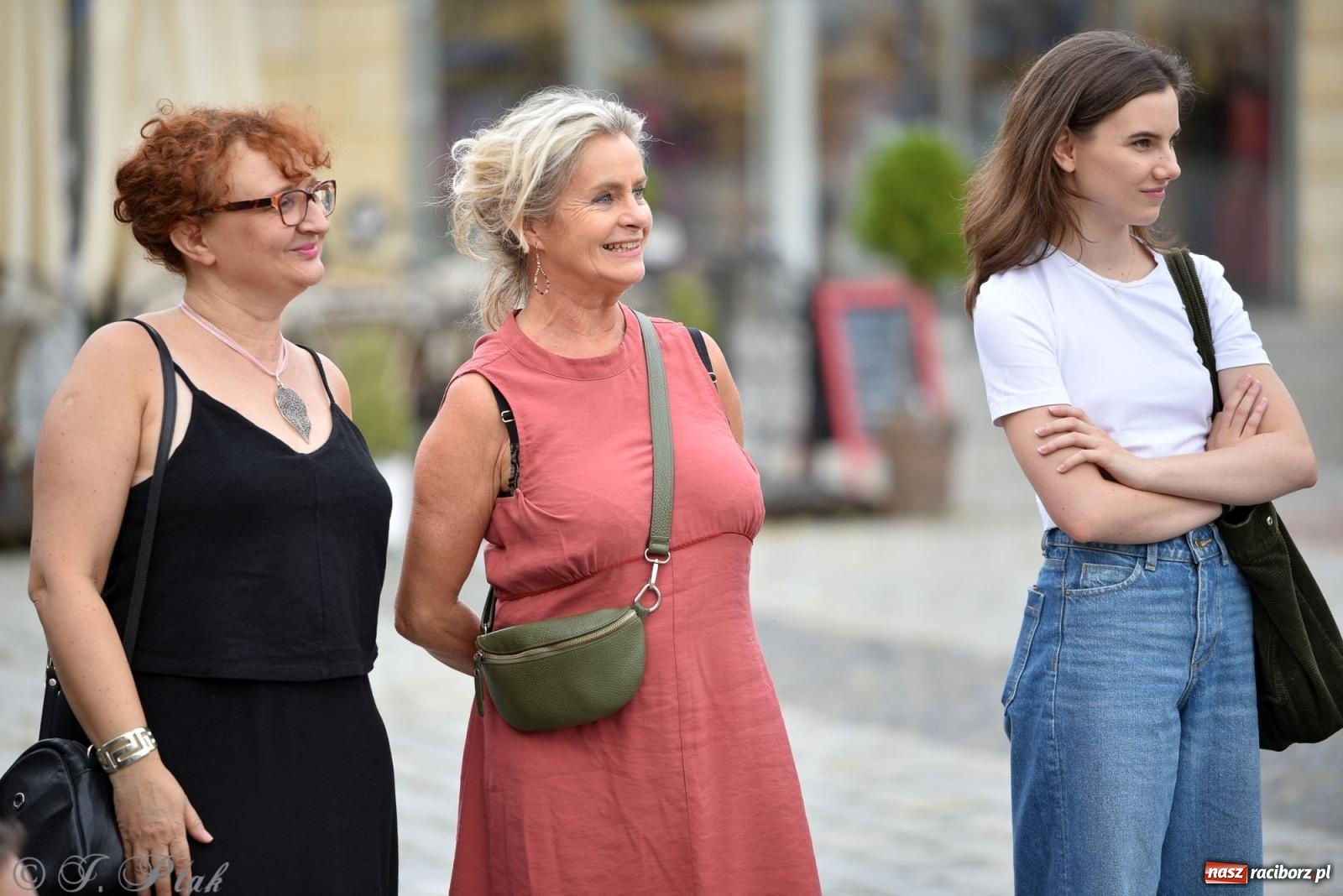 Zdjęcie w galerii na portalu naszraciborz.pl: Zmysły - wędrowny kabaret liryczny A3 Teatr w Raciborzu [FOTO i WIDEO] wiadomości z regionu