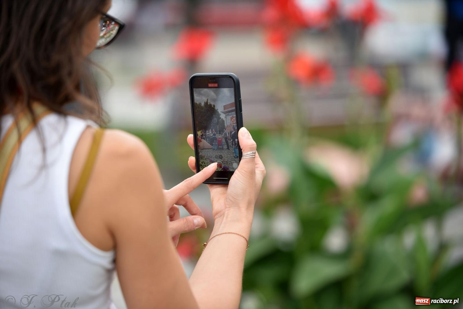 Zdjęcie w galerii na portalu naszraciborz.pl: Zmysły - wędrowny kabaret liryczny A3 Teatr w Raciborzu [FOTO i WIDEO] wiadomości z regionu