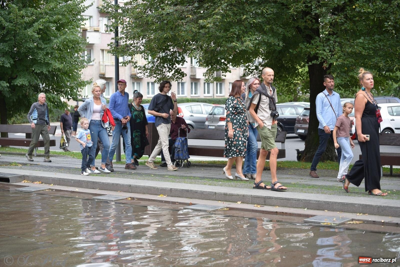Zdjęcie w galerii na portalu naszraciborz.pl: Zmysły - wędrowny kabaret liryczny A3 Teatr w Raciborzu [FOTO i WIDEO] wiadomości z regionu