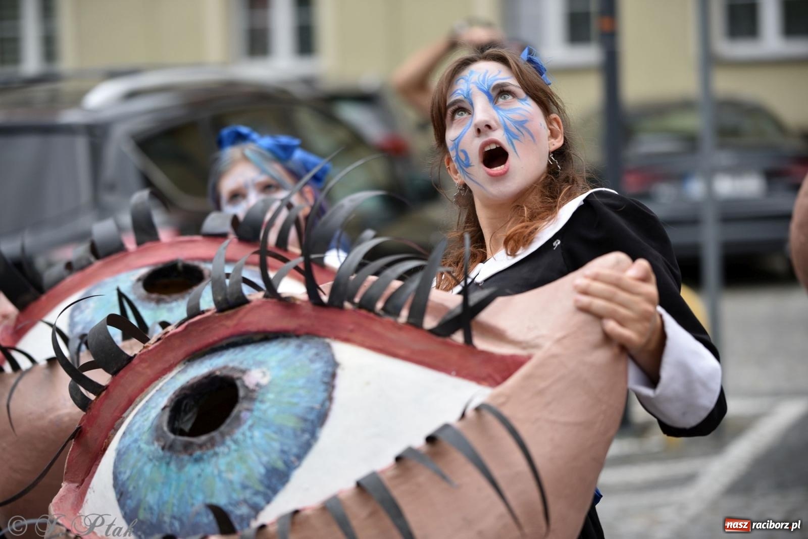 Zdjęcie w galerii na portalu naszraciborz.pl: Zmysły - wędrowny kabaret liryczny A3 Teatr w Raciborzu [FOTO i WIDEO] wiadomości z regionu