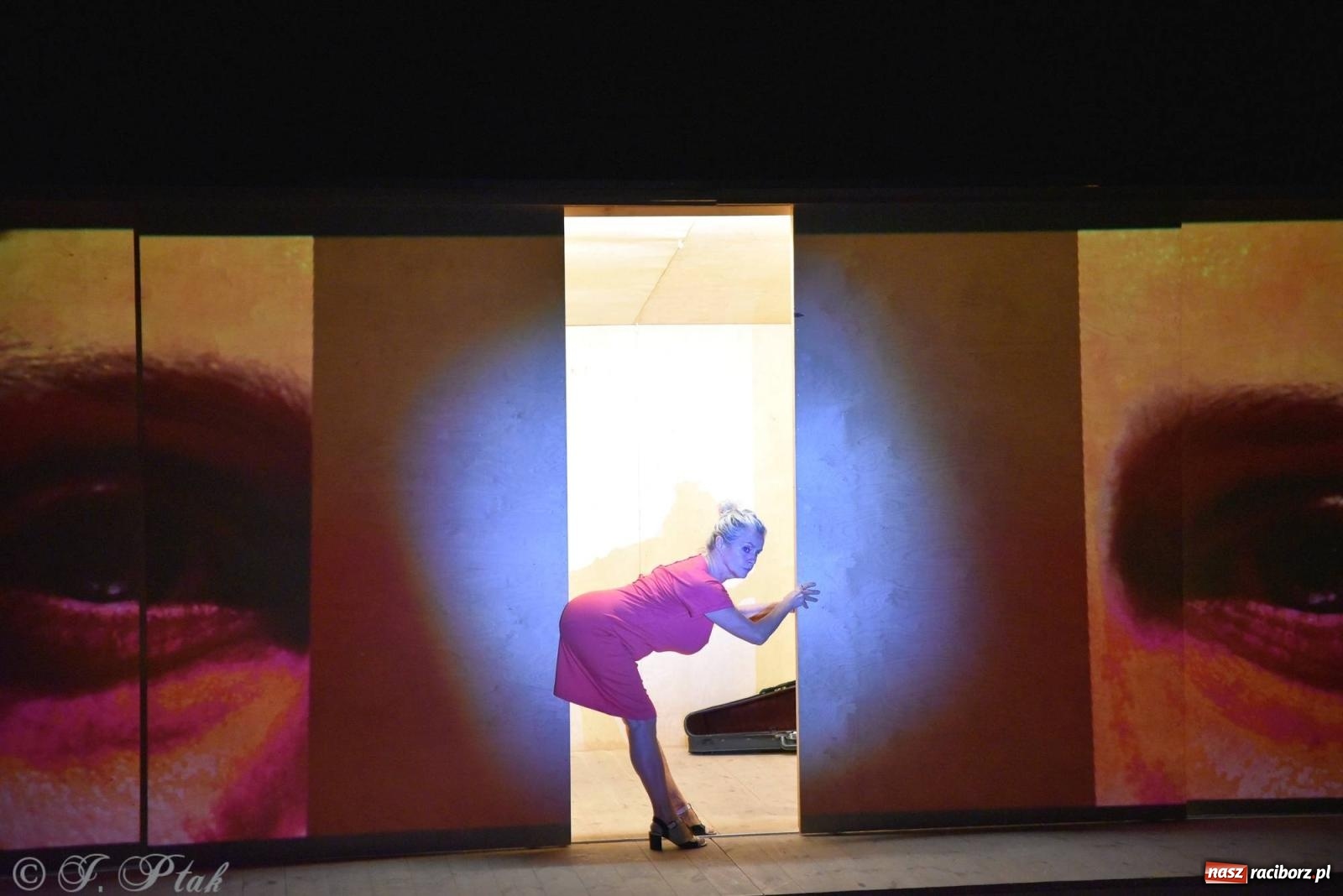 Zdjęcie w galerii na portalu naszraciborz.pl: Metamorphosis transitus na deskach RCK [FOTO i WIDEO] wiadomości z regionu